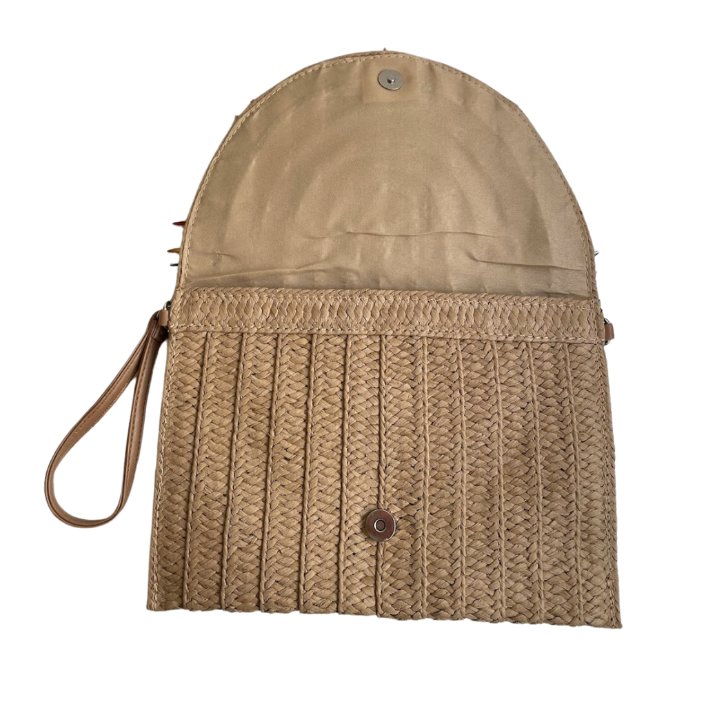 Bolsa Carteira Envelope de Palha Bege e Pedraria Colorida