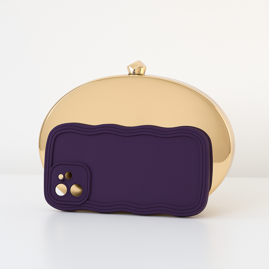 Bolsa de Festa Clutch Oval Metalizada Dourada