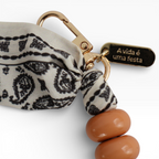 Alça de Mão - Lenço Preto e Branco