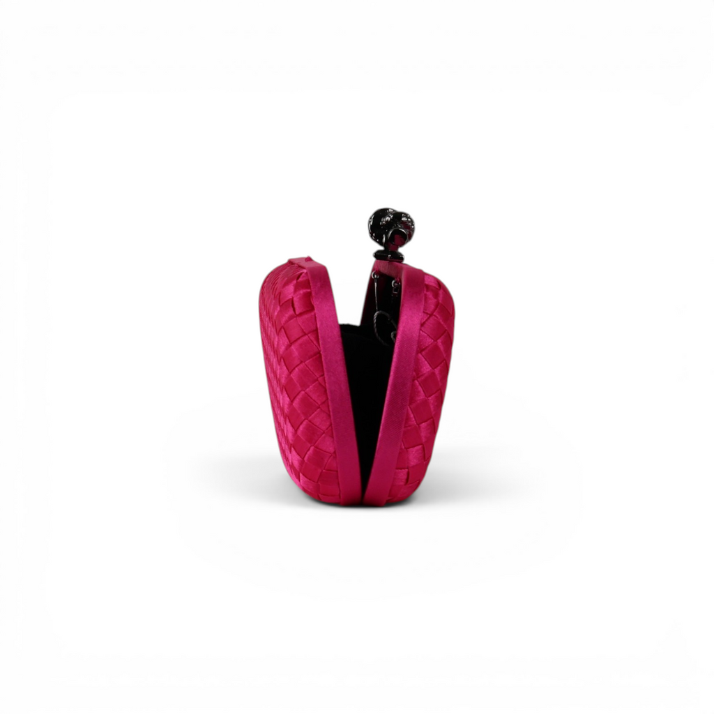 Clutch Tressê Cetim Inspired Pequena Rosa
