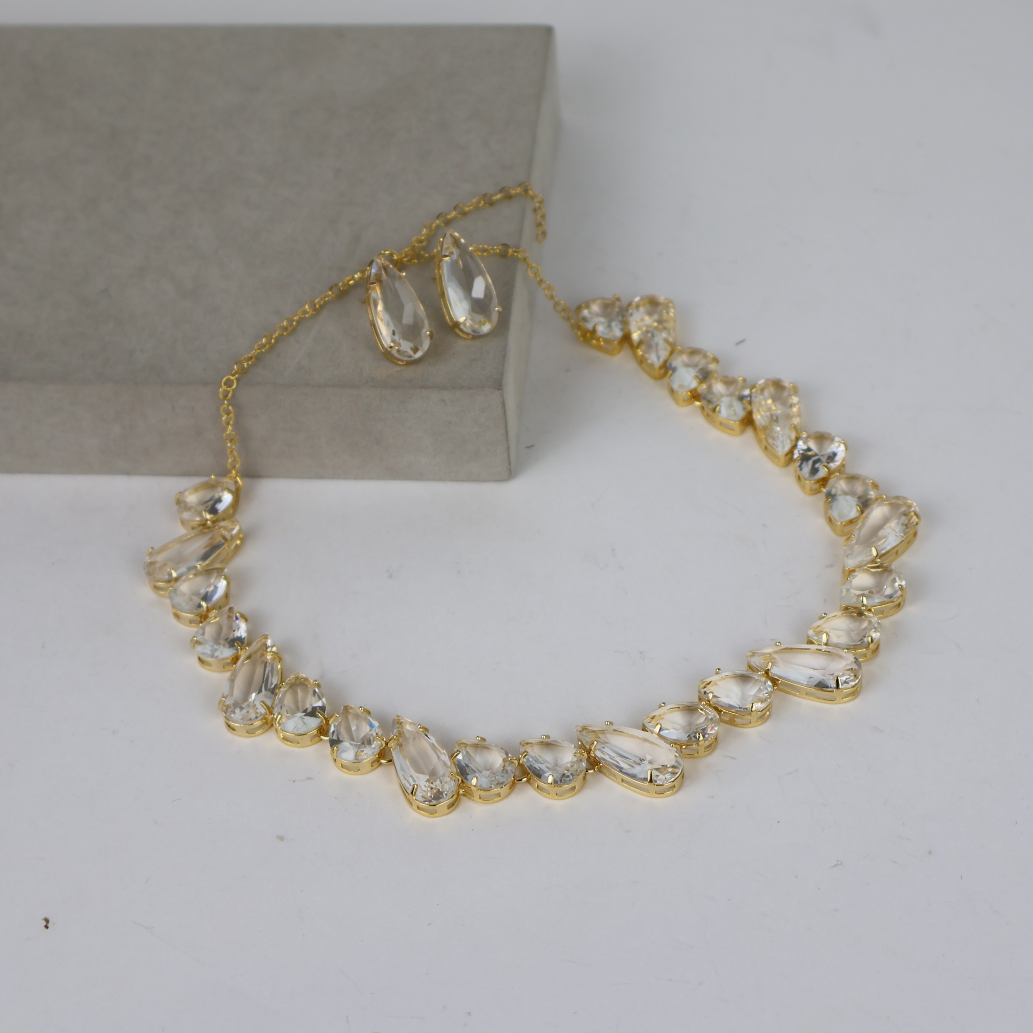 Kit Colar e Brinco Dourado