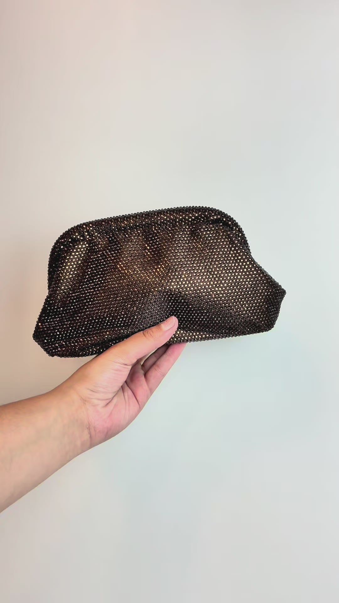 Bolsa Pouch Strass Marrom