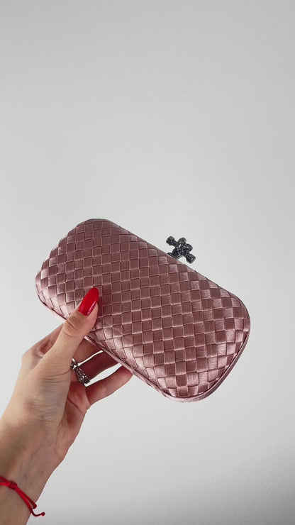 Clutch Tressê Cetim Inspired Pequena Bege Bronze