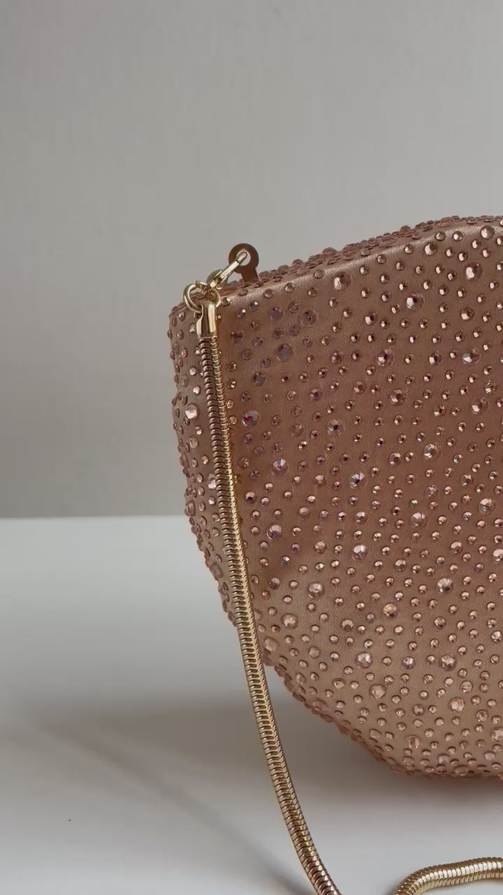 Bolsa de Festa Clutch Concha em Cetim Dourado e Cristais Champagne