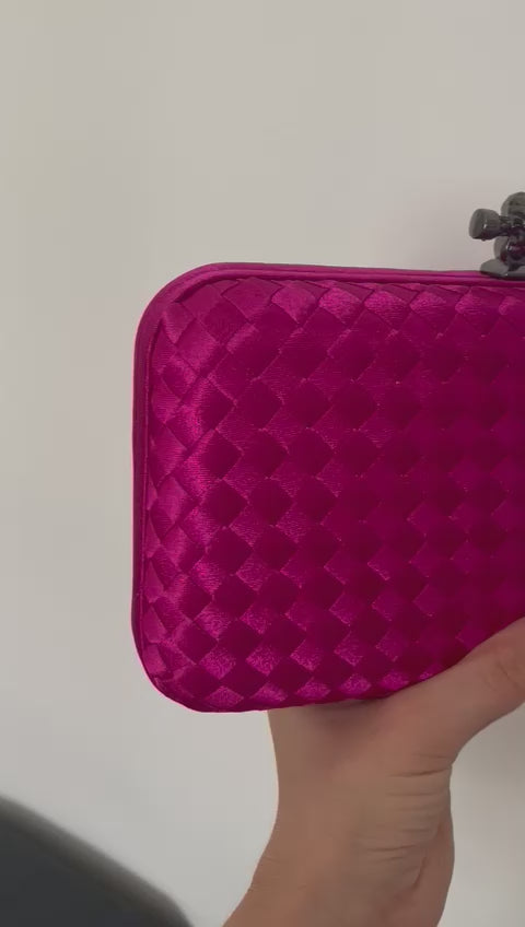 Clutch Tressê Cetim Inspired Média Fúcsia