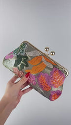 Bolsa Pouch Festa Clutch Flores Bordadas Verde Claro